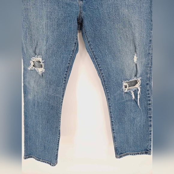 Levi's Women's High Rise Blue Jeans - Picture 9 of 15